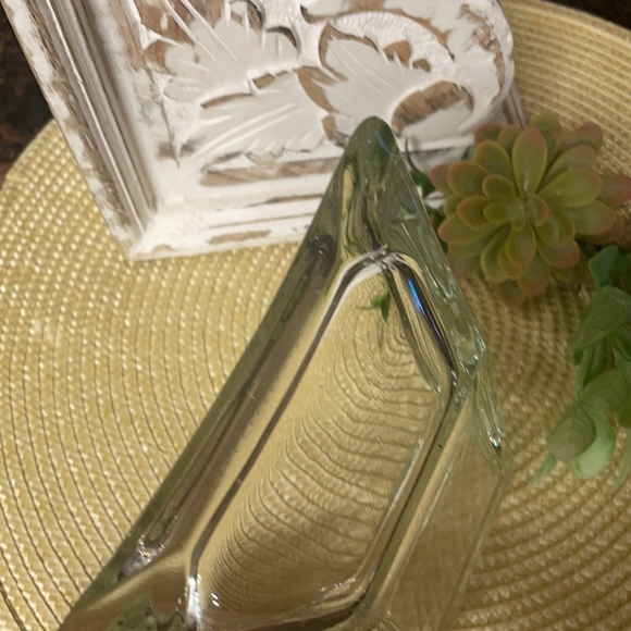 Vintage Classic Clear Glass Ashtray 5 1/2” - Picture 5 of 6